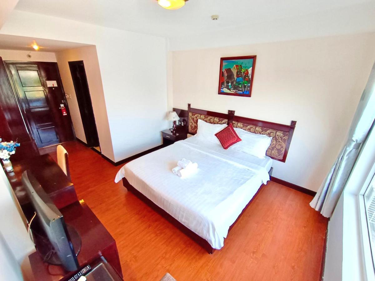 Viet Nam Hotel Hue Exterior foto